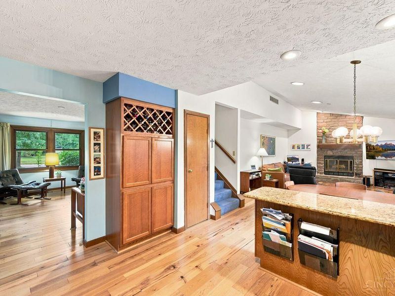 9233 Meadow Drive, Maineville, OH 45039 Photo 12