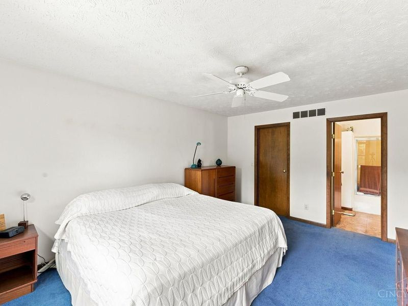9233 Meadow Drive, Maineville, OH 45039 Photo 19