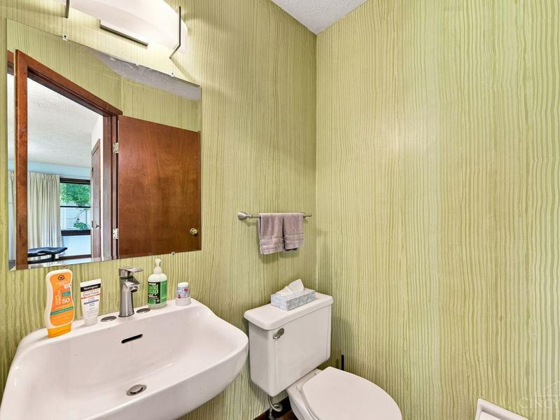 9233 Meadow Drive, Maineville, OH 45039 Photo 19