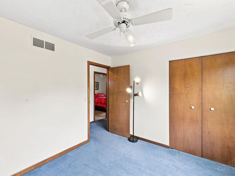 9233 Meadow Drive, Maineville, OH 45039 Photo 27