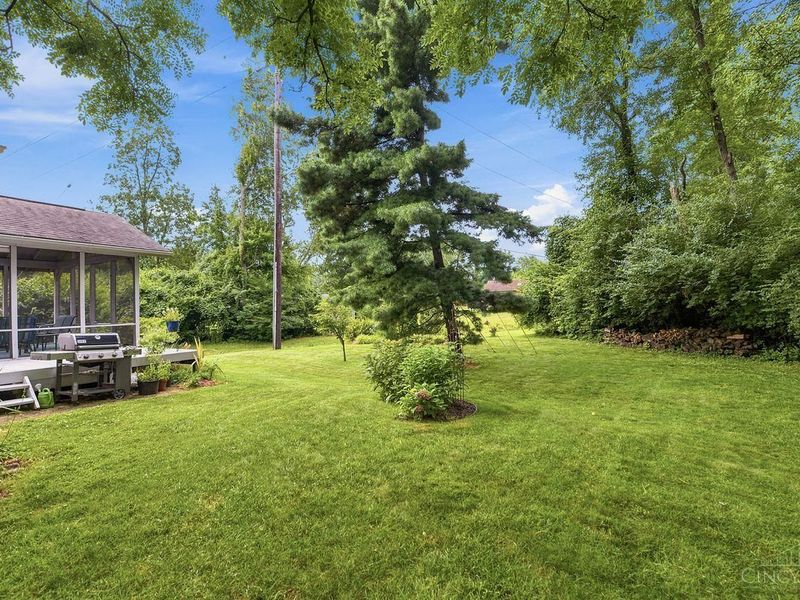9233 Meadow Drive, Maineville, OH 45039 Photo 45