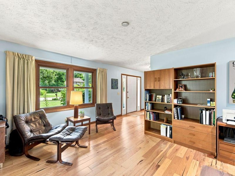 9233 Meadow Drive, Maineville, OH 45039 Photo 6