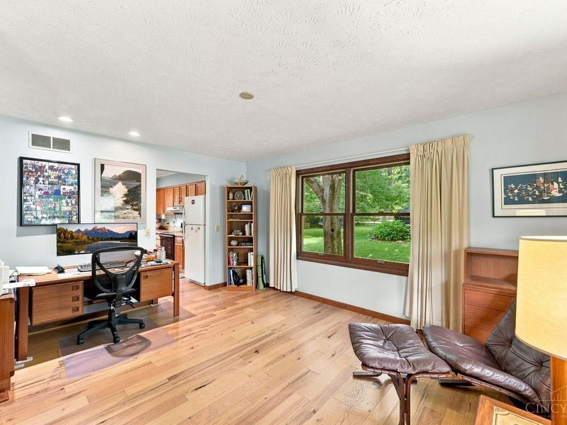 9233 Meadow Drive, Maineville, OH 45039 Photo 7