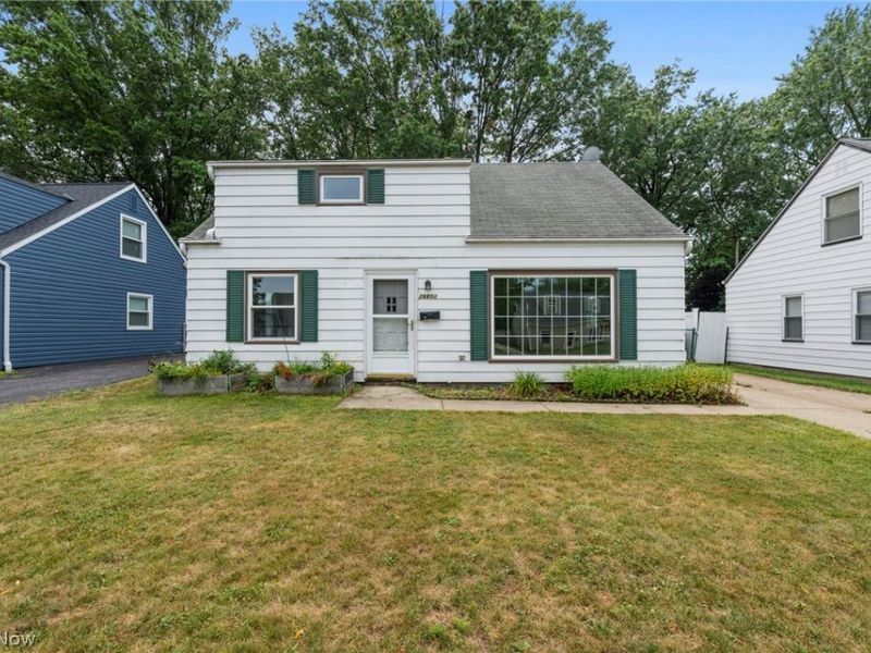 26850 Gary Avenue, Euclid, OH 44132 Photo 1