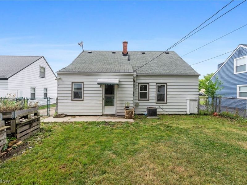 26850 Gary Avenue, Euclid, OH 44132 Photo 24