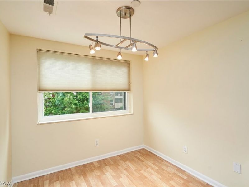160 Fox Hollow Drive, Unit 306, Mayfield Heights, OH 44124 Photo 12