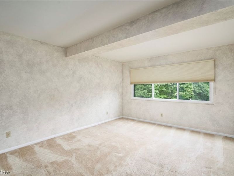 160 Fox Hollow Drive, Unit 306, Mayfield Heights, OH 44124 Photo 16