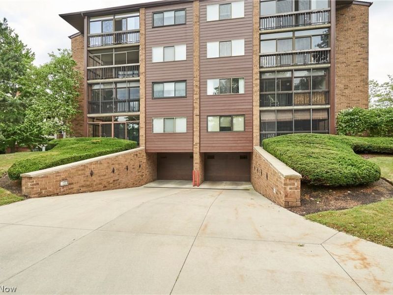 160 Fox Hollow Drive, Unit 306, Mayfield Heights, OH 44124 Photo 20