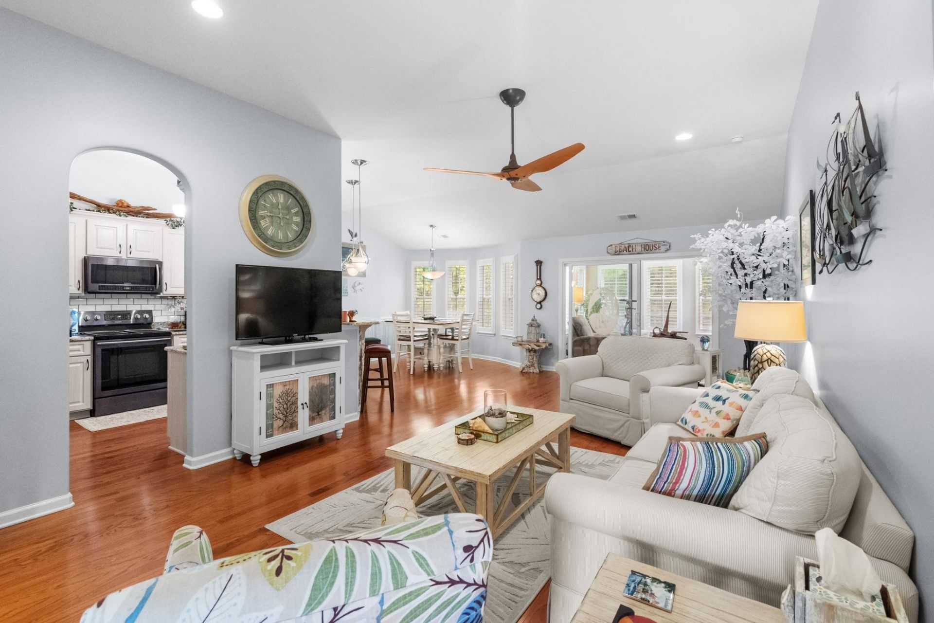 1608 Hack Ct.  Photo 9