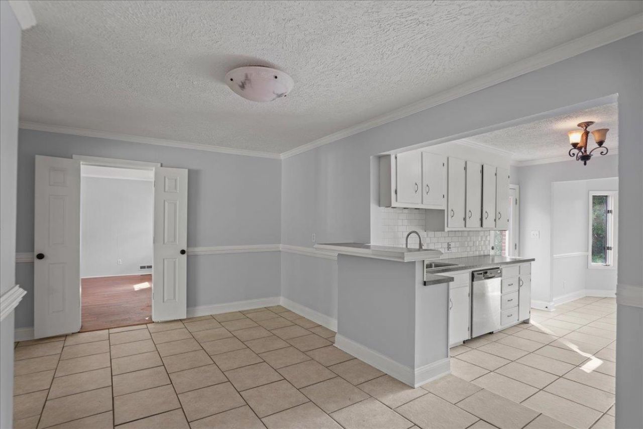 206 State Rd.  Photo 12