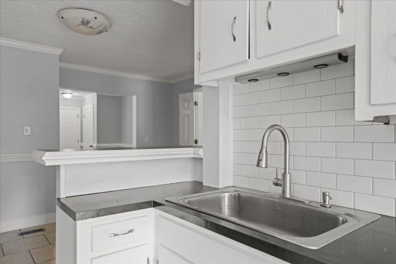 206 State Rd.  Photo 17