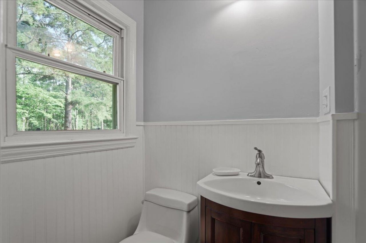 206 State Rd.  Photo 26