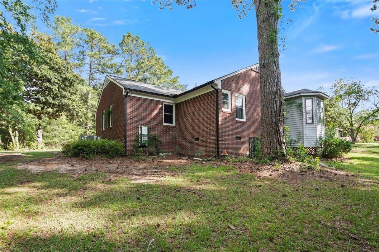 206 State Rd.  Photo 36