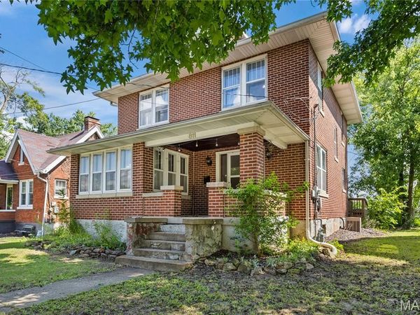 811 Fairmount Boulevard , Jefferson City, MO 65101