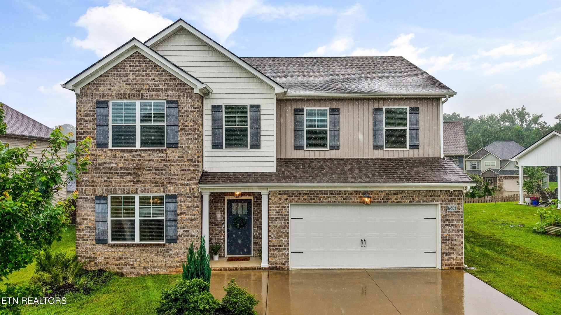 7507 Hedge Rose Lane, Knoxville, TN 37931 Main Photo