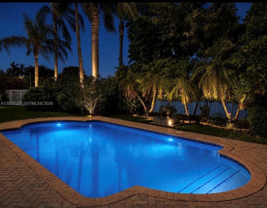 16445 Sapphire Pl, Weston, FL 33331 Photo