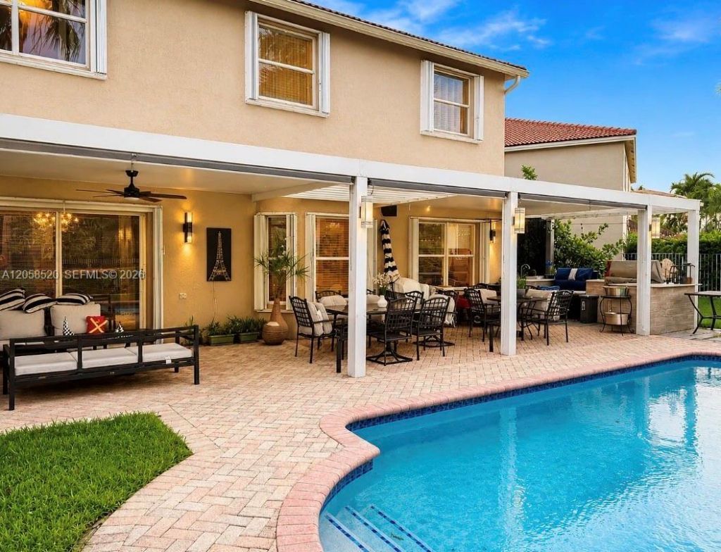 16445 Sapphire Pl, Weston, FL 33331 Photo