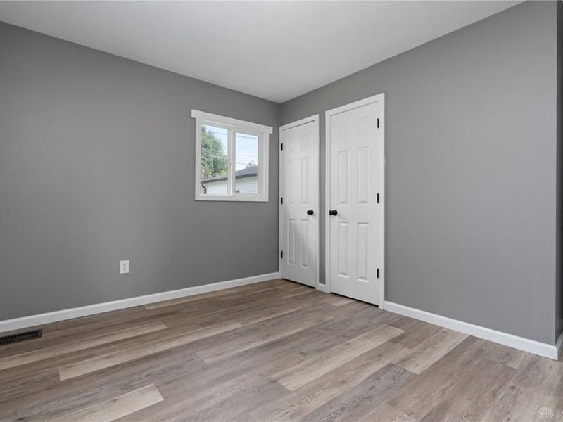 187 Poe Lane, Xenia, OH 45385 Photo 12