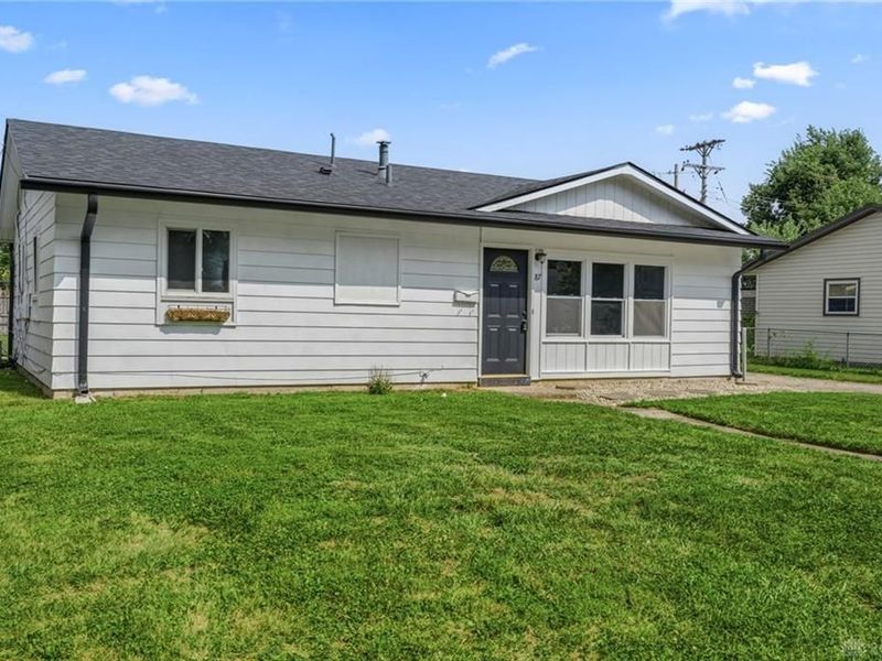 187 Poe Lane, Xenia, OH 45385 Photo 3