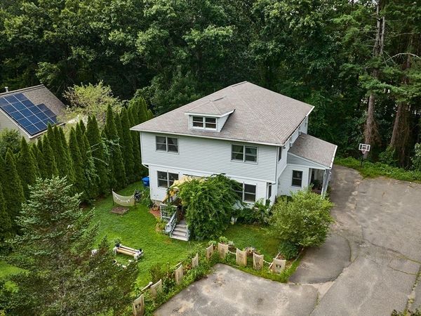 35-37 Indian Hill, Northampton, MA 01062