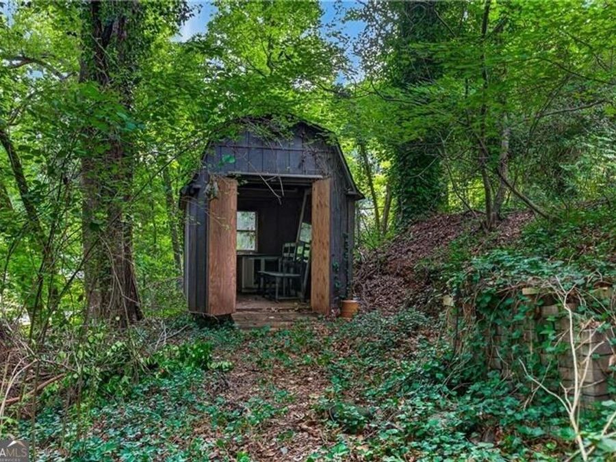 Property Image 28