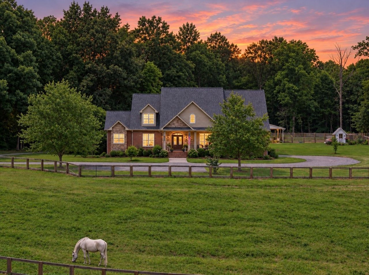 2404 Savage Creek Dr Springfield, TN 37172