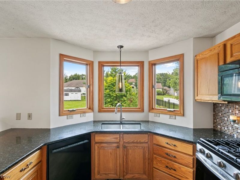 4374 Pletzer Boulevard, Rootstown, OH 44272 Photo 15