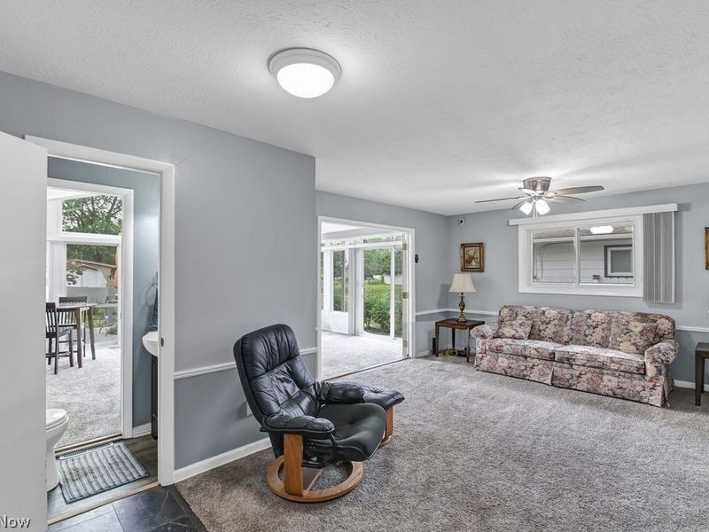 8088 Wesley Drive, Strongsville, OH 44136 Photo 19