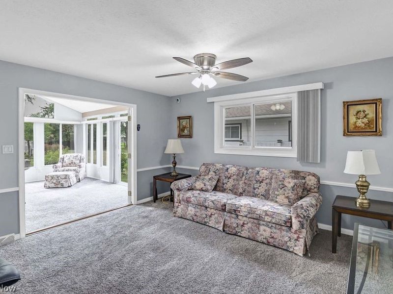 8088 Wesley Drive, Strongsville, OH 44136 Photo 21