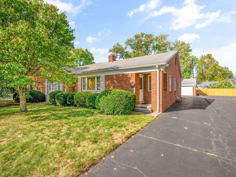 1840 Ardleigh, Columbus, OH 43221 Photo 2