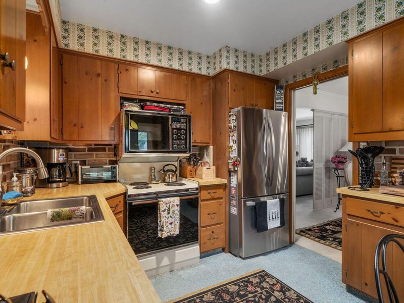 1840 Ardleigh, Columbus, OH 43221 Photo 26