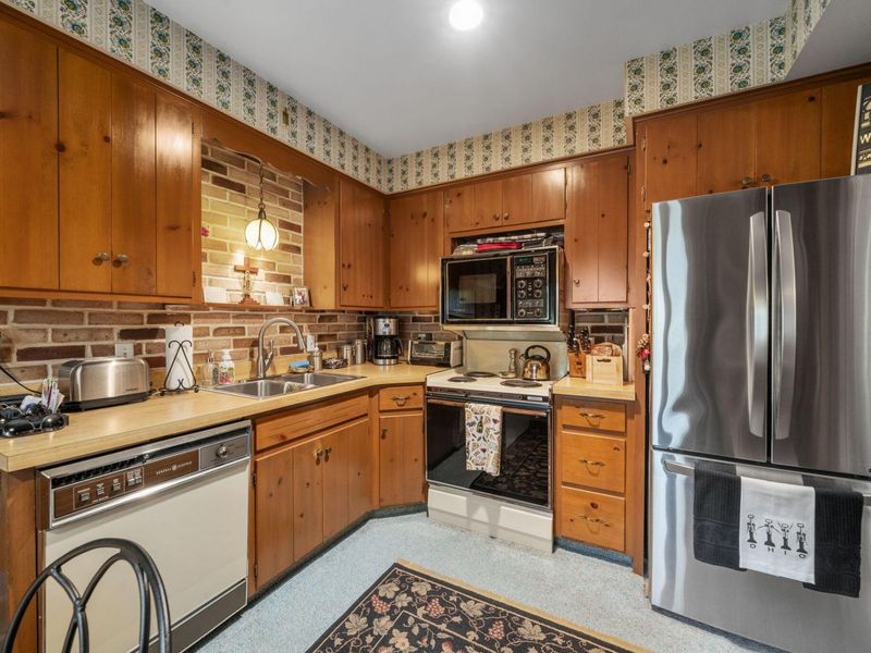 1840 Ardleigh, Columbus, OH 43221 Photo 27