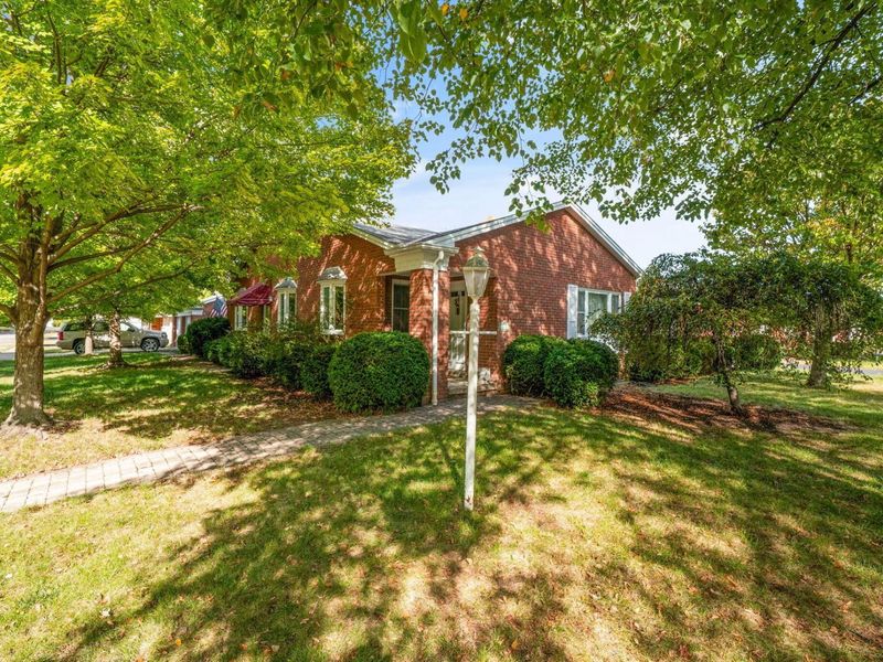 1840 Ardleigh, Columbus, OH 43221 Photo 3