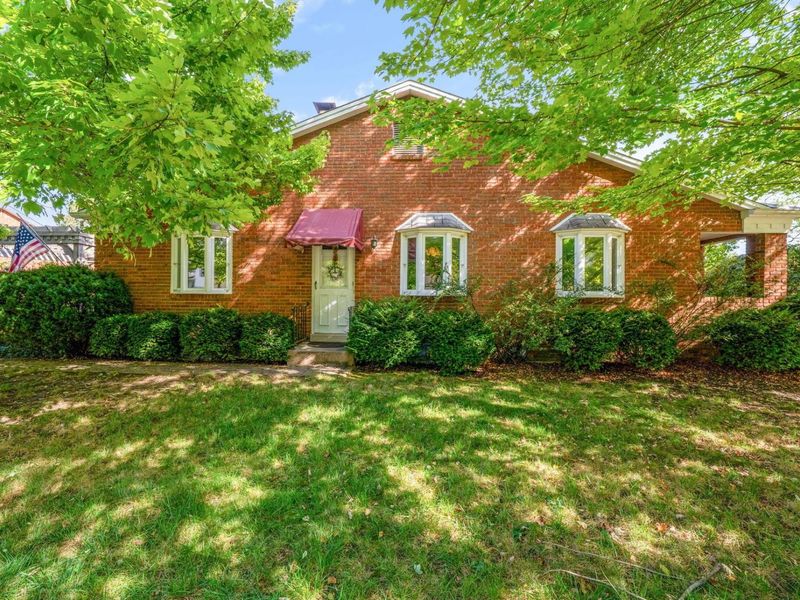 1840 Ardleigh, Columbus, OH 43221 Photo 4