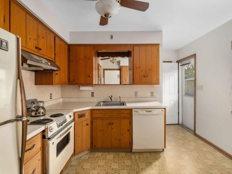 1840 Ardleigh, Columbus, OH 43221 Photo 55