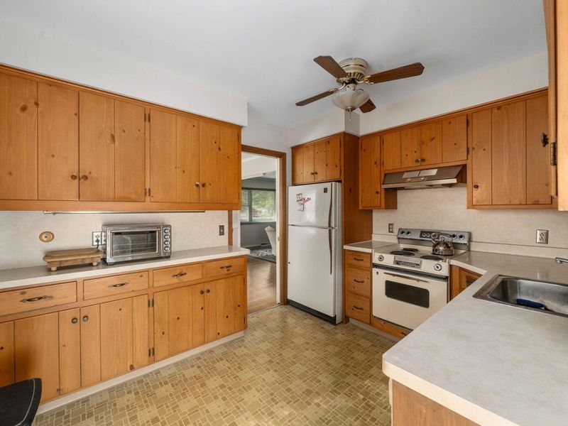 1840 Ardleigh, Columbus, OH 43221 Photo 58