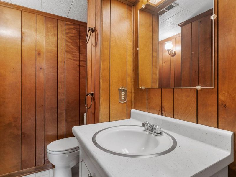 1840 Ardleigh, Columbus, OH 43221 Photo 70