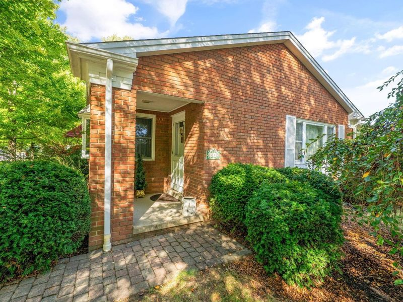1840 Ardleigh, Columbus, OH 43221 Photo 76
