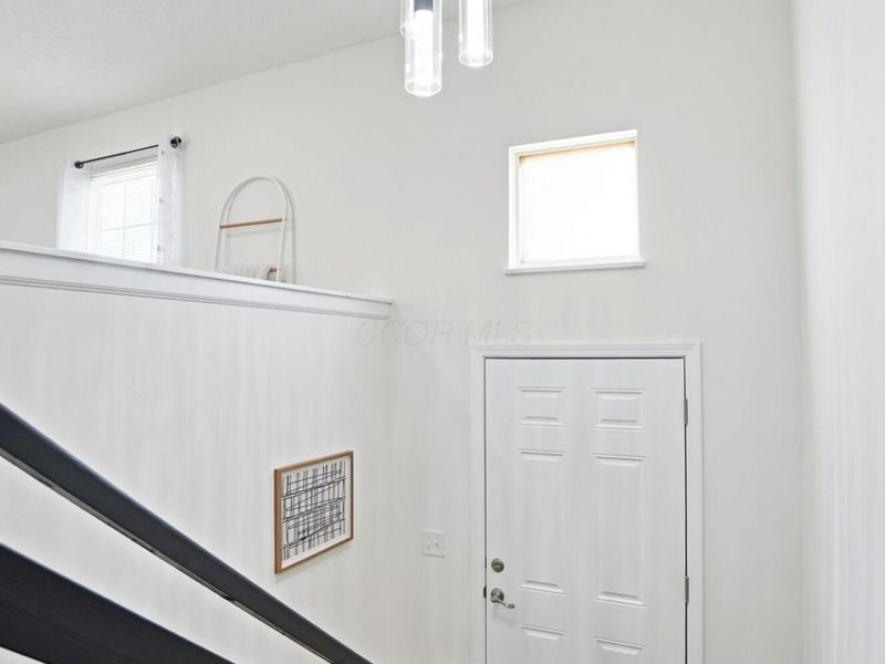 142 Gladys Road, Columbus, OH 43228 Photo 4