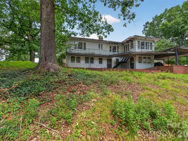 311 33rd Street Drive SE, Hickory, NC 28602