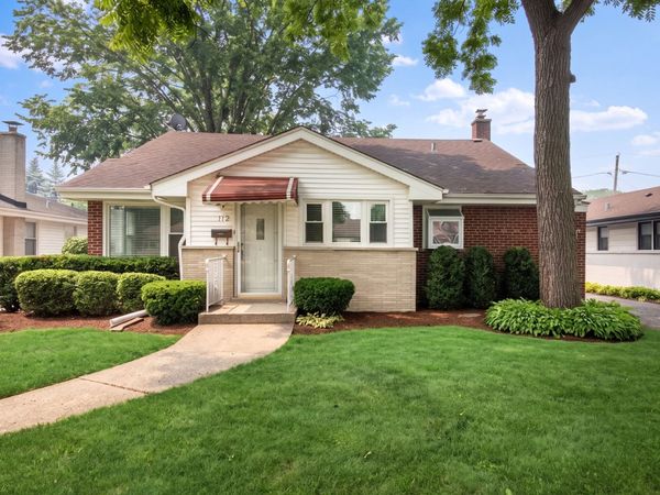 112 N Broadway Avenue , Park Ridge, IL 60068