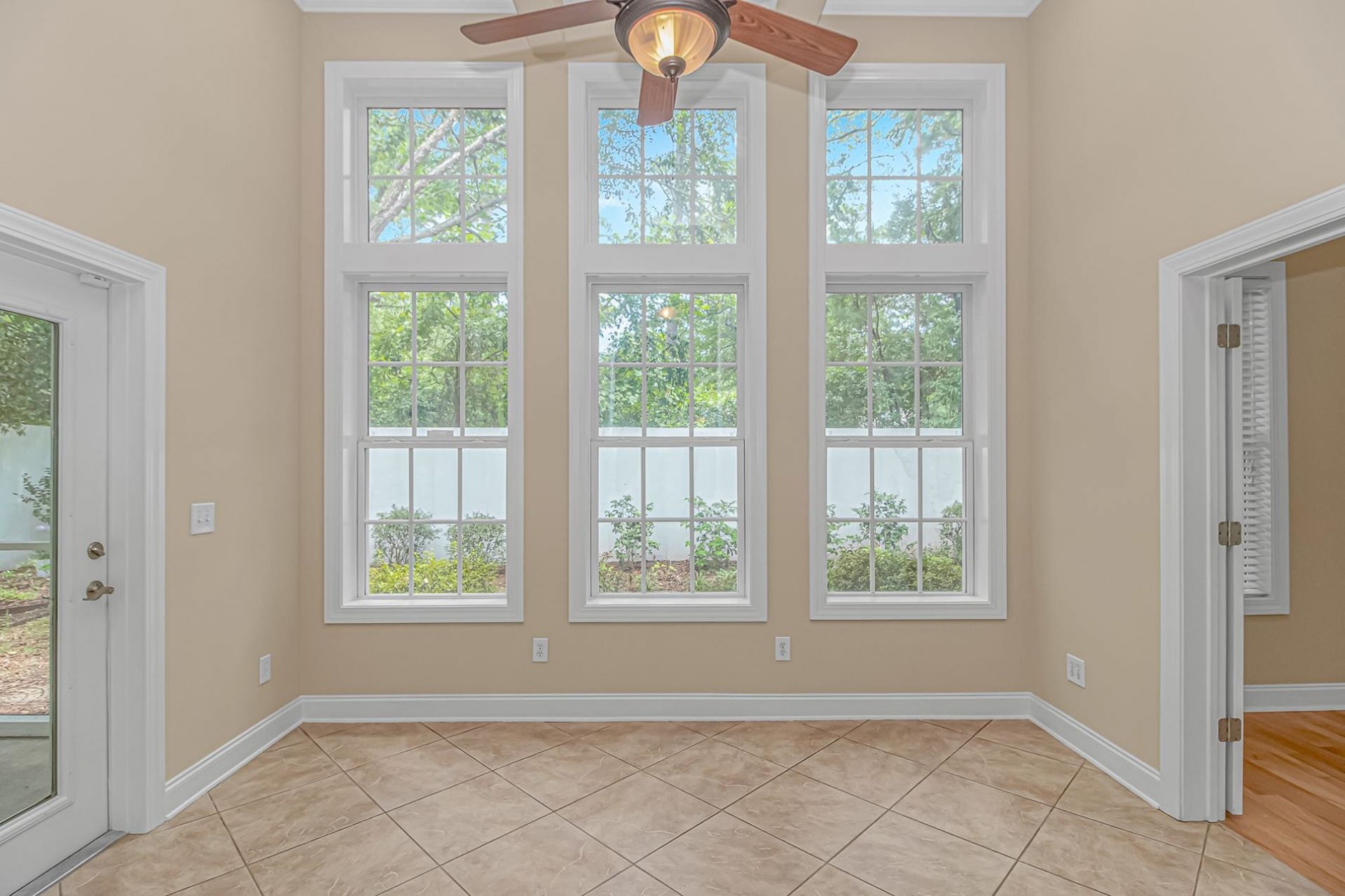 1215 Trisail Ln Photo 14
