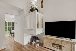 379 Seabert Rd. photo 4