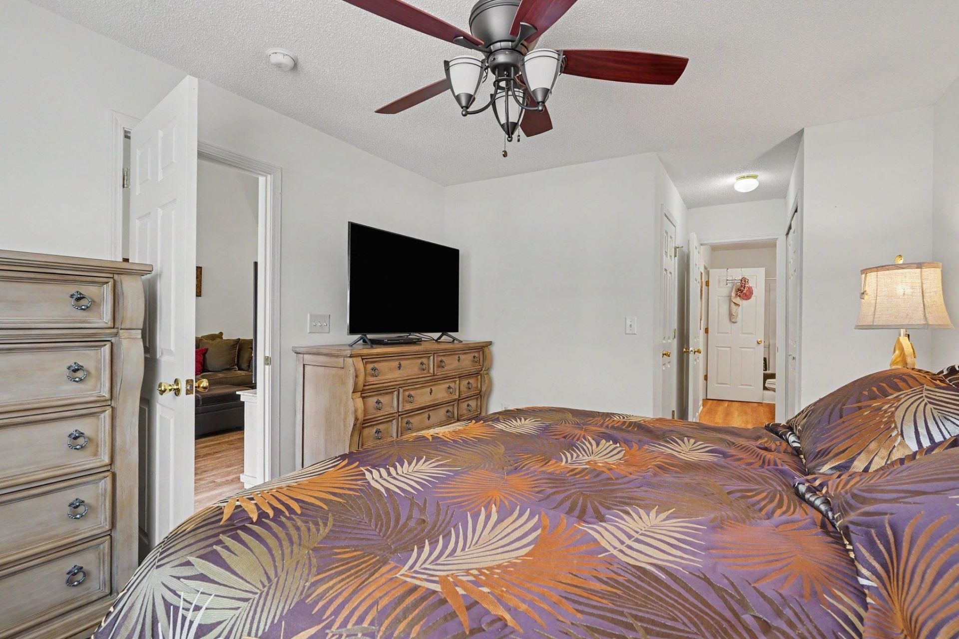 379 Seabert Rd. Photo 9