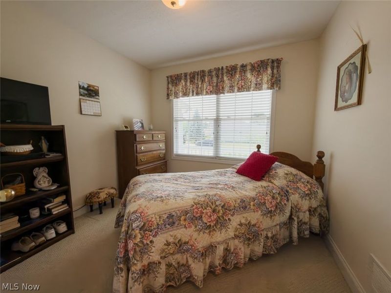 4054 Lindbergh Avenue NW, Canton, OH 44718 Photo 12