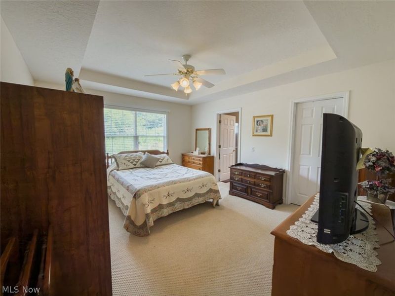 4054 Lindbergh Avenue NW, Canton, OH 44718 Photo 9