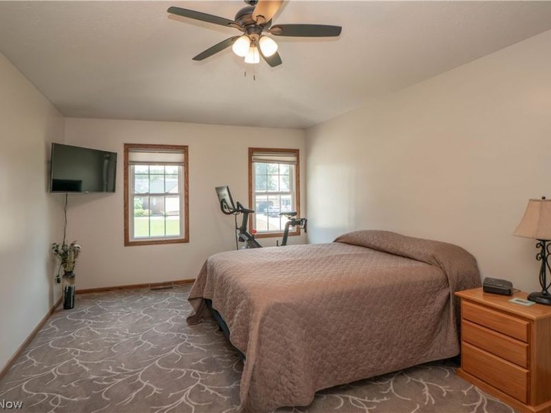 1631 Horizon Drive , Louisville, OH 44641 Photo 21