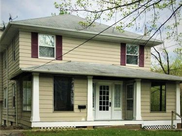 246 Center Road, Bedford, OH 44146