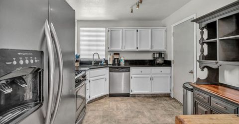 3512 Black Eagle Dr, Antelope, CA 95843 Photo
