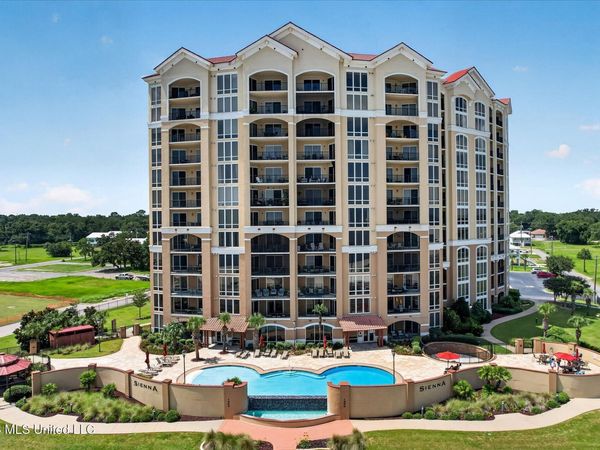 1200 Beach Drive, Gulfport, MS 39507